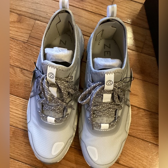 NWT COLE HAAN WATER RESISTANT ZEROGRAND ALL TERRAIN RUNNER - STAY WARM & DRY! - Picture 7 of 14